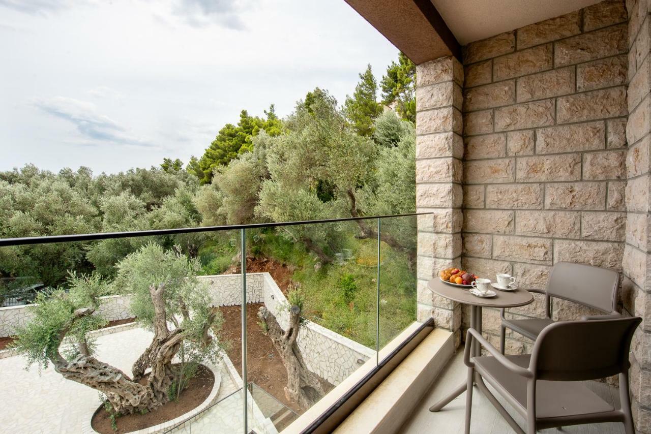 Adria Lux Apartmens 2 Sveti Stefan Exteriör bild