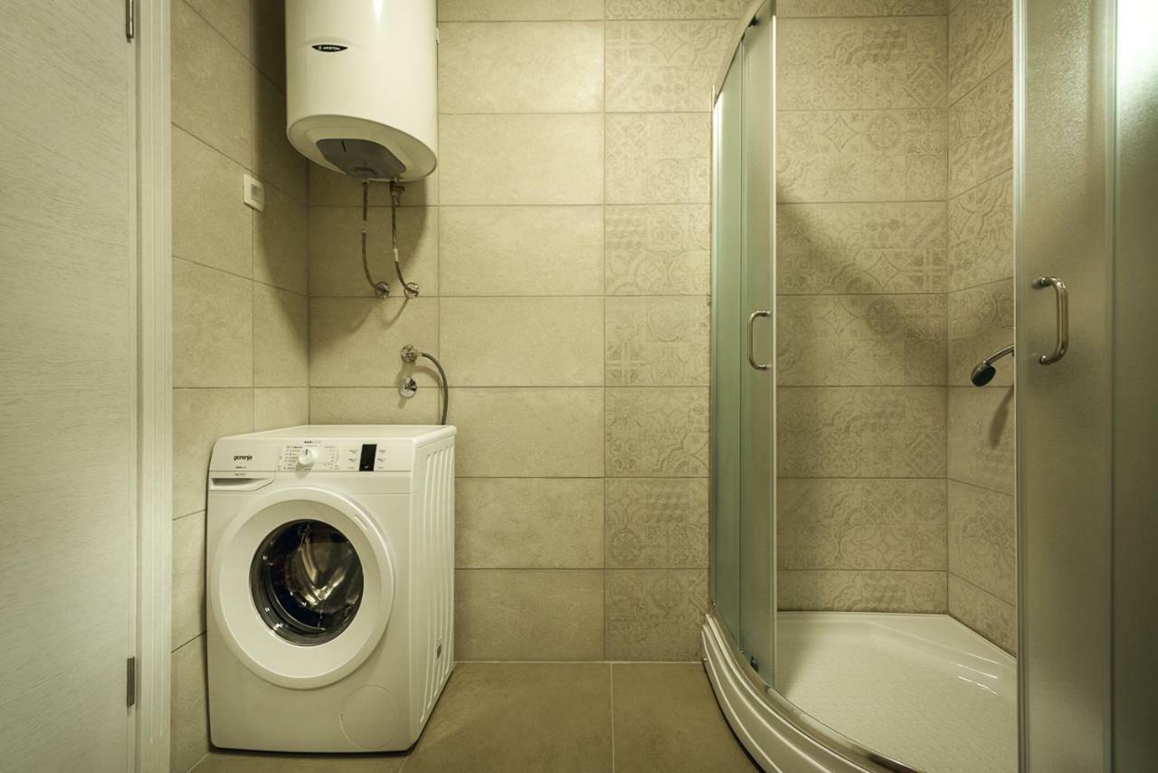 Adria Lux Apartmens 2 Sveti Stefan Exteriör bild